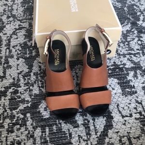 Michael kora beautiful leather material Carla sandal